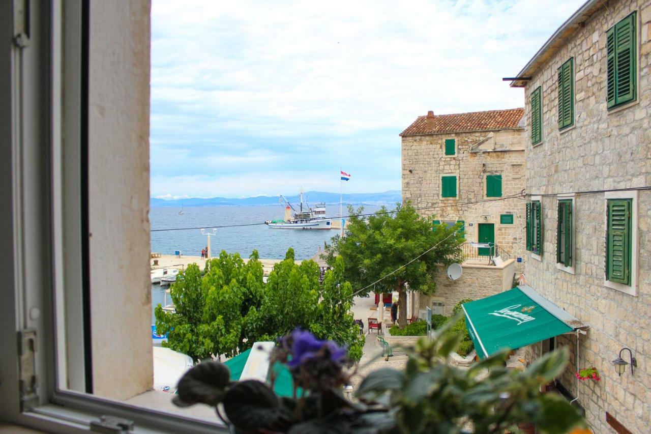Apartment Dalmatian Rustical Feeling Postira Buitenkant foto